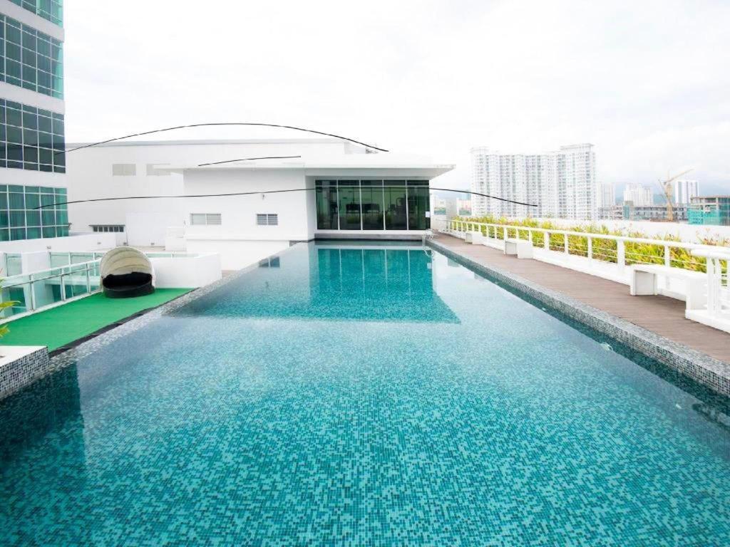 Jelutong The Maritime Suite @ Panoramic Duplex 海景の家 מראה חיצוני תמונה